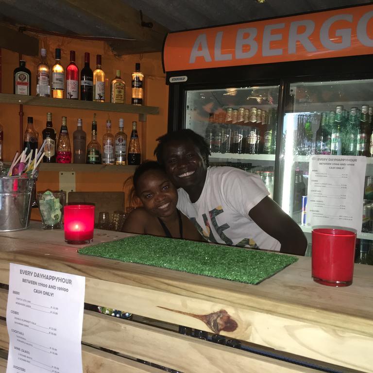 Albergo For Backpackers بليتنبيرغ باي المظهر الخارجي الصورة